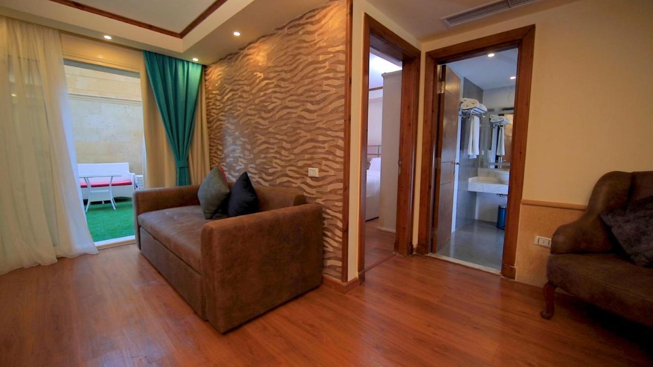 Villa 14 Suites 6th of October City ภายนอก รูปภาพ