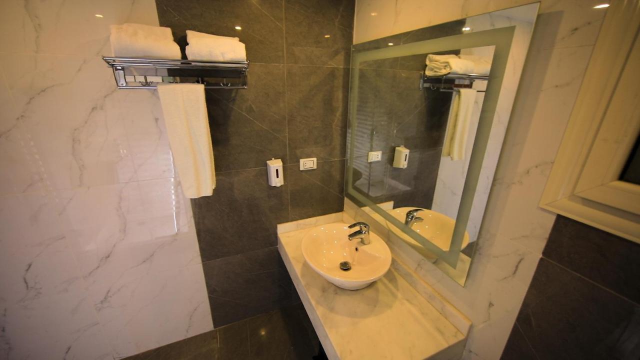 Villa 14 Suites 6th of October City ภายนอก รูปภาพ