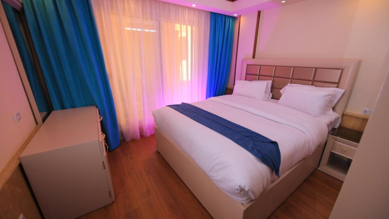 Villa 14 Suites 6th of October City ภายนอก รูปภาพ